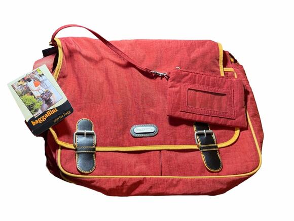 Baggallini Handbags - Baggallini Courier Crossbody Messenger Bag Red Nylon Travel Purse